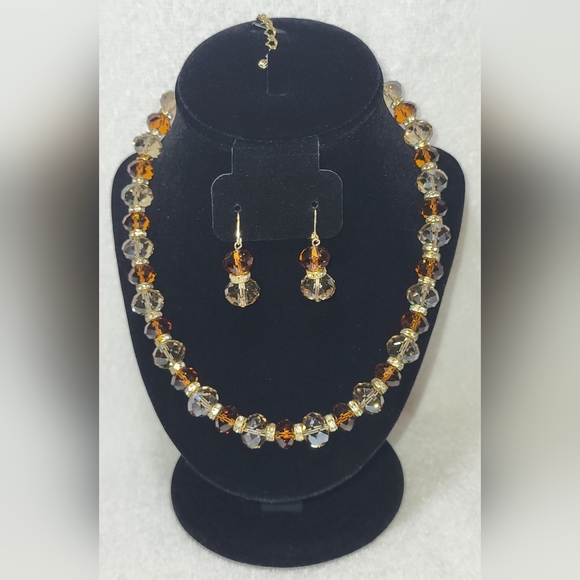 None Jewelry - Topaz and Smoke Beaded Necklace and Dangle Earrings Set / Pierced